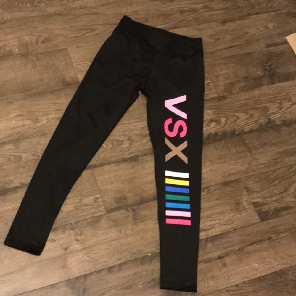NWOT Leggings. See description for size.
